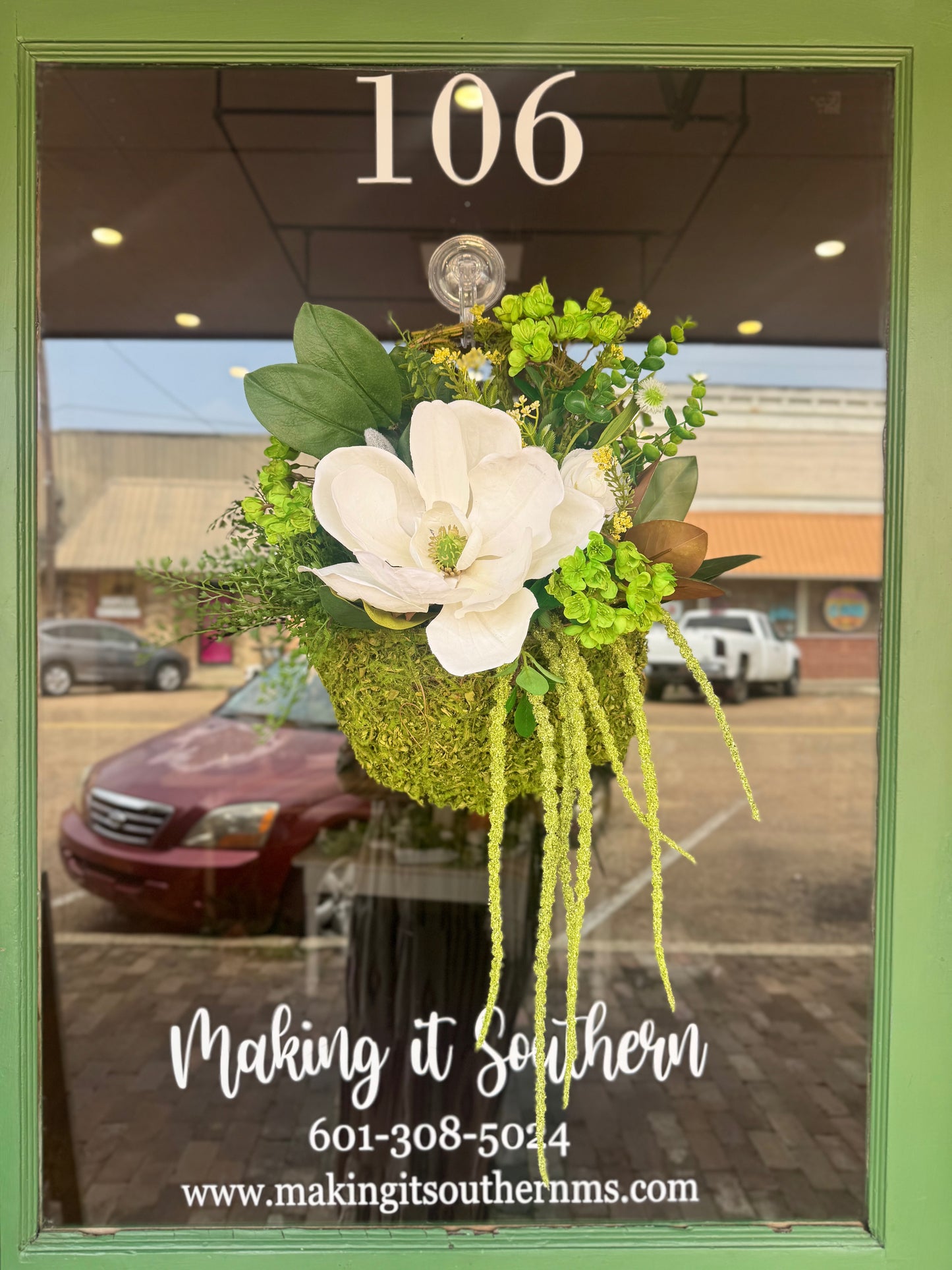 Magnolia Drop In
