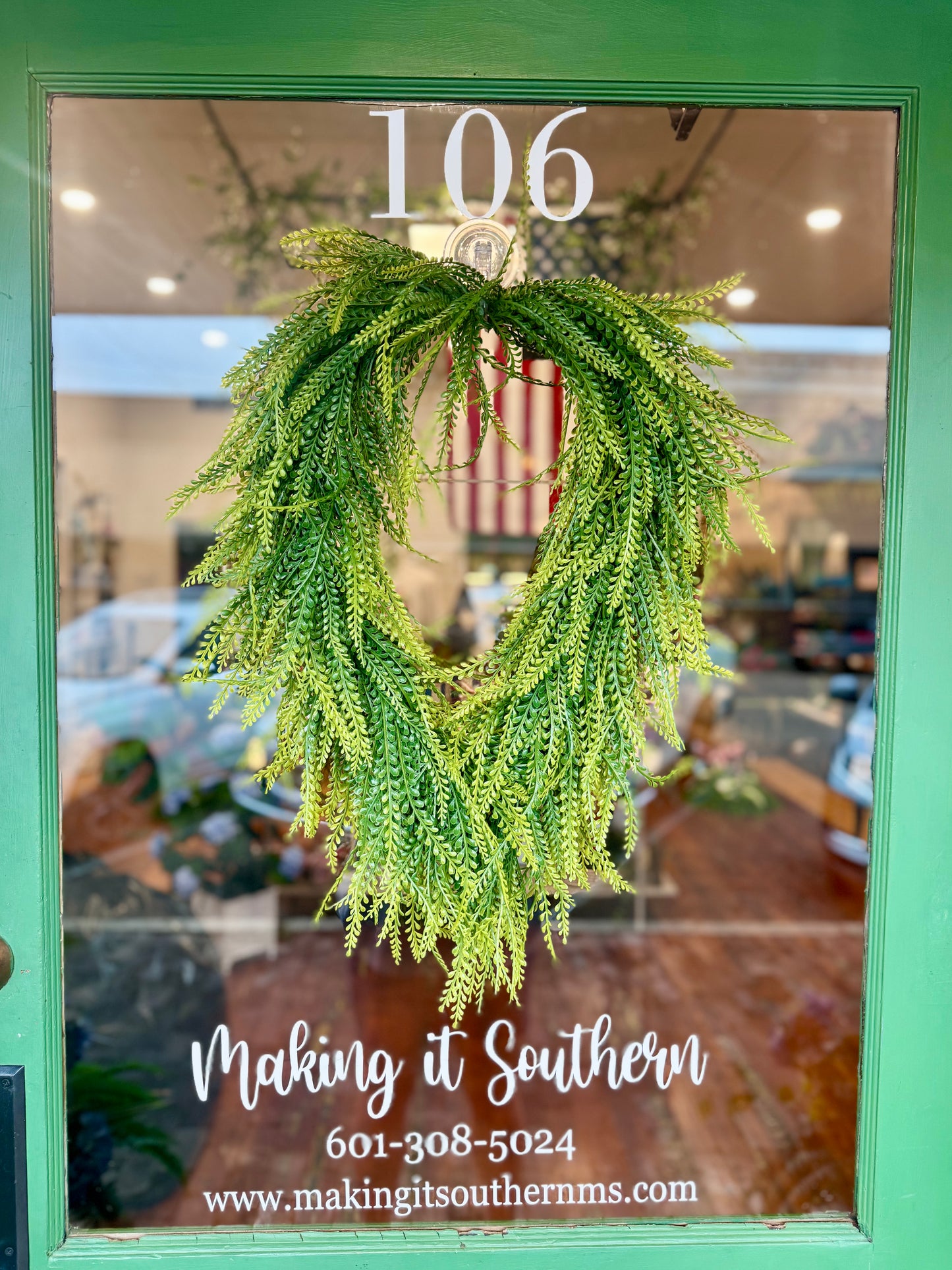 Thin Oval Fern Wreath