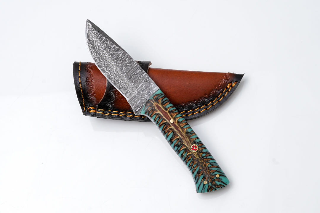 Damascus Steel Skinner Knife, Pine Cone/Teal Resin Handle