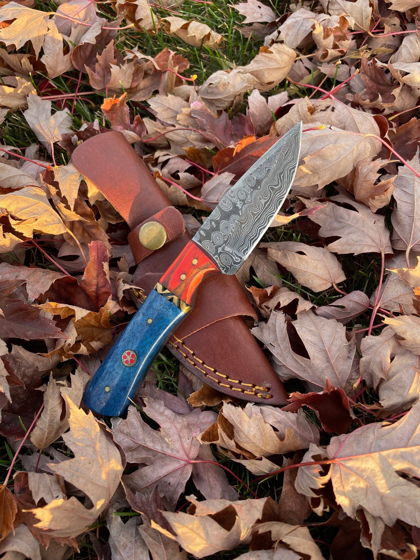 Aurora Blade Damascus Hunting Knife