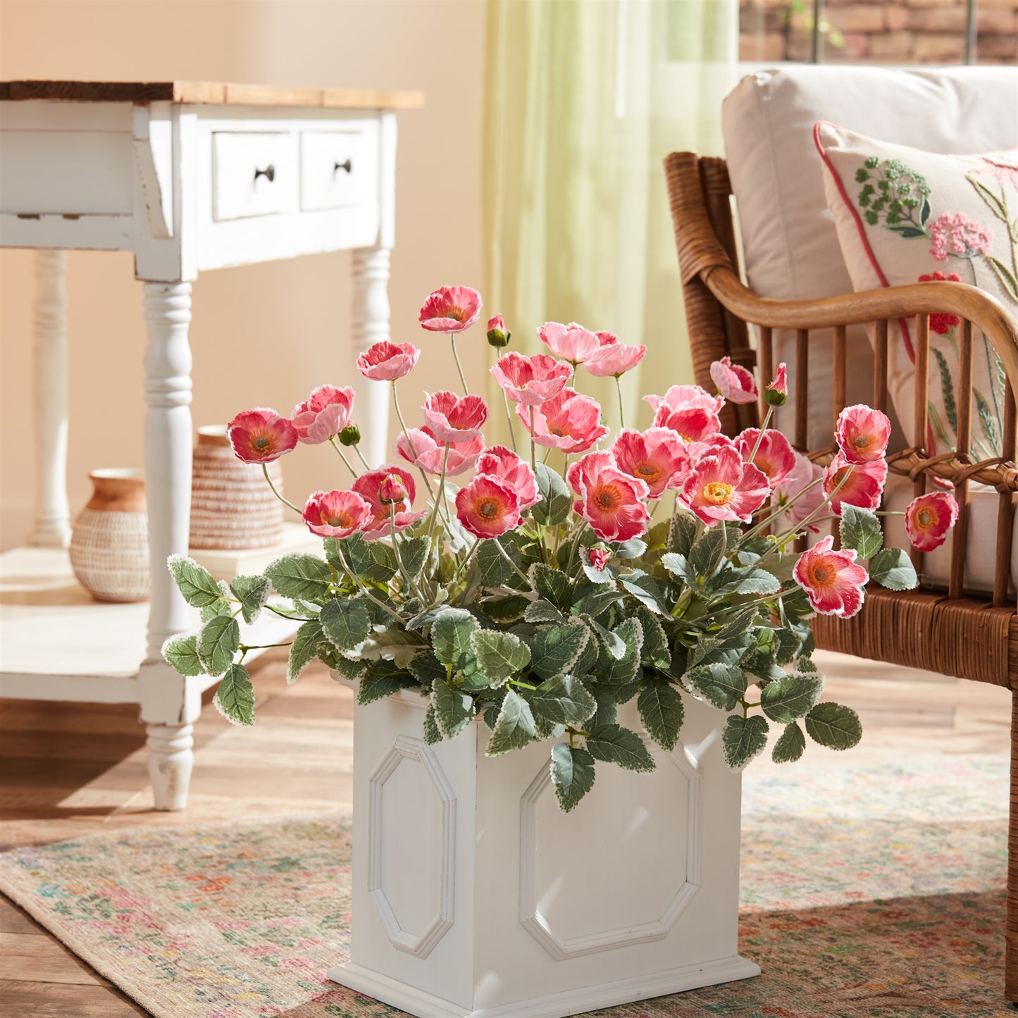POPPY SPRAY 25”H FABRIC