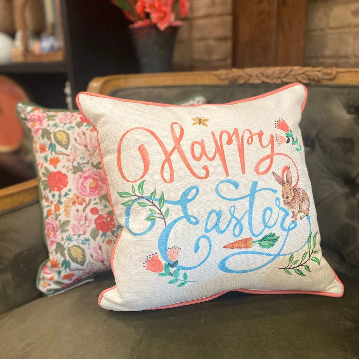 Bloom Pattern Pillow