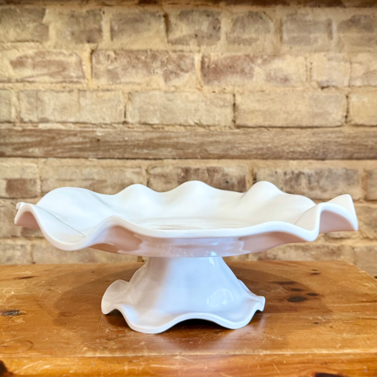 Havana Pedestal Cake Plate